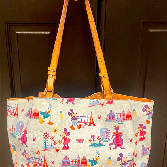 Disney Dooney & Bourke Flower Garden Festival Figment Mickey 2017 XLg Tote - Picture 2 of 7